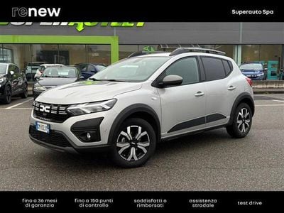 Usata Dacia Sandero Comfort 101 CV (74 kW) 2023 Grigio chiaro Utilitaria