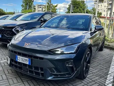 Usata Cupra Leon 150 CV (110 kW) 2025 Grigio Berlina