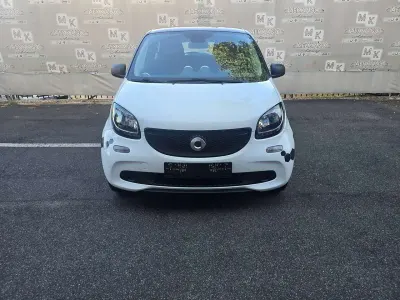 Usata Smart ForFour Prime 71 CV (52 kW) 2016 Bianco Utilitaria