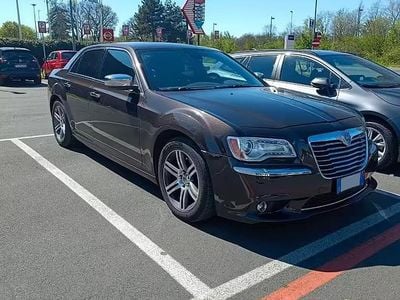 Usata Lancia Thema Platinum 239 CV (175 kW) 2013 Marrone Berlina