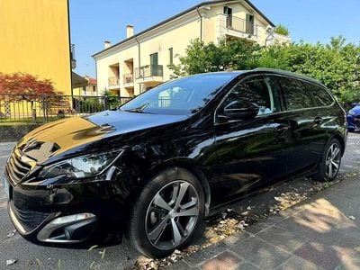 Usata Peugeot 308 Allure 116 CV (85 kW) 2015 Nero Station wagon