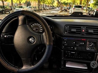 Usata Opel Vectra 1991 Utilitaria