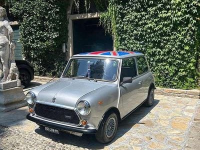 Usata Mini 1000 68 CV (50 kW) 1982 Argento Utilitaria