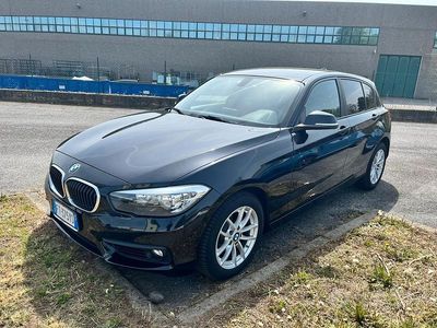 Usata BMW 118 Advantage 150 CV (110 kW) 2019 Nero Utilitaria
