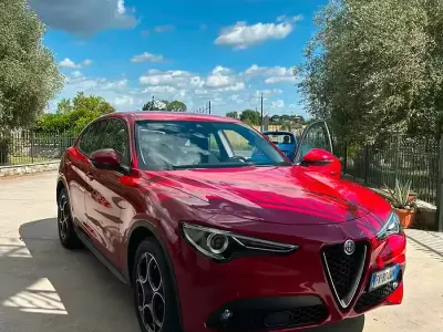 Usata Alfa Romeo Stelvio 179 CV (131 kW) 2017 Rosso SUV