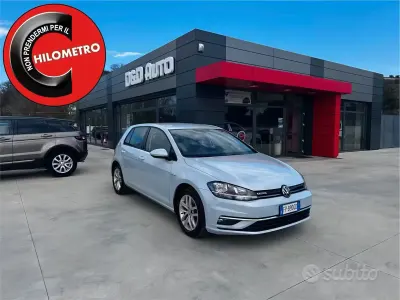 Usata VW Golf VII Highline 110 CV (80 kW) 2018 Bianco Berlina