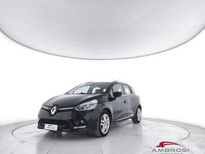Usata Renault Clio GrandTour Zen 75 CV (55 kW) 2017 Nero Station wagon