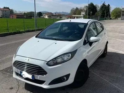 Second-hand Ford Fiesta 80 CP (58 kW) 2015 Hatchback