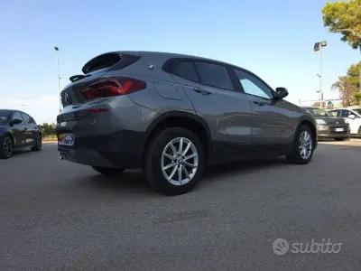Usata BMW X2 116 CV (85 kW) 2023 Grigio SUV