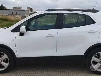 Usata Opel Mokka 131 CV (96 kW) 2014 Bianco SUV