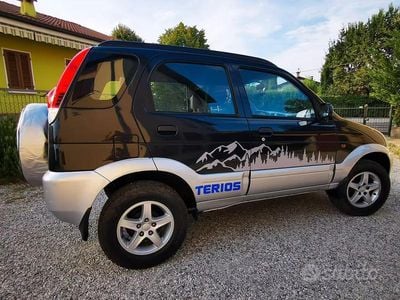 Usata Daihatsu Terios 2005 Nero SUV