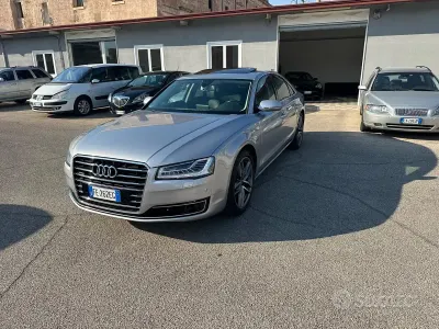 Usata Audi A8 262 CV (192 kW) 2016 Grigio Berlina