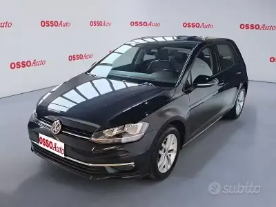 Begagnad VW Golf VII Business 116 HK (85 kW) 2019 Svart Sedan