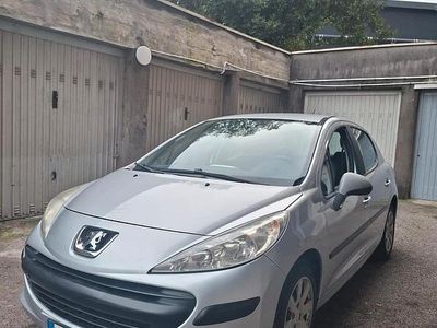 Usata Peugeot 207 73 CV (53 kW) 2008 Argento Berlina