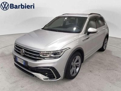 Usata VW Tiguan R-line 150 CV (110 kW) 2021 Argento SUV