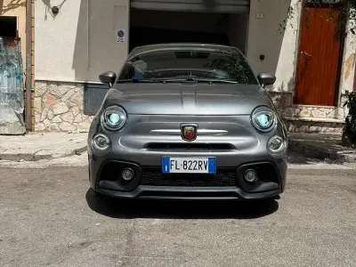 Usata Abarth 595 145 CV (106 kW) 2018 Grigio Berlina