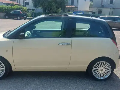 Usata Lancia Ypsilon 69 CV (50 kW) 2005 Utilitaria