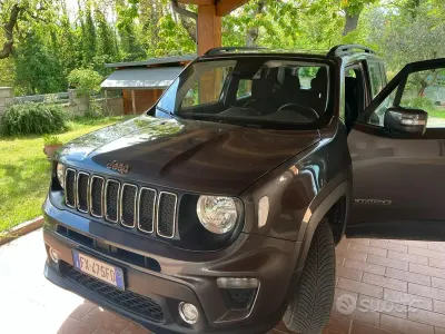 Usata Jeep Renegade 140 CV (102 kW) 2019 Grigio SUV