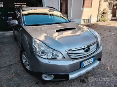 Usado Subaru Outback 150 CV (110 kW) 2011 Familiar