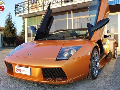 Usata Lamborghini Murciélago 579 CV (425 kW) 2006 Oro Cabrio
