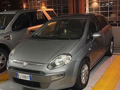 Usata Fiat Punto Evo Active 95 CV (69 kW) 2011 Grigio Utilitaria