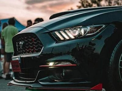 Usata Ford Mustang 317 CV (233 kW) 2016 Nero Coupé