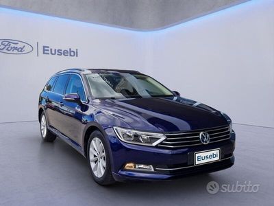 Usata VW Passat Business 120 CV (88 kW) 2019 Blu Station wagon