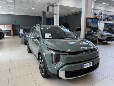 Nuova Kia Stonic Style 85 CV (62 kW) 2025 Adventurous green SUV