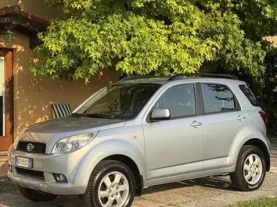 Usata Daihatsu Terios 86 CV (63 kW) 2008 SUV