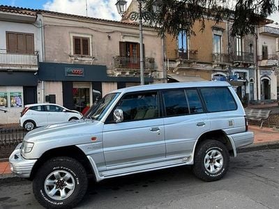 Usata Mitsubishi Pajero 1999 Grigio SUV