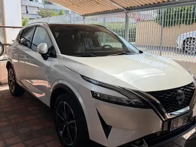 Usata Nissan Qashqai Tekna 139 CV (102 kW) 2024 Bianco SUV