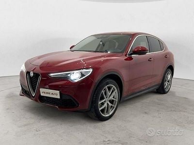 Usata Alfa Romeo Stelvio Super 280 CV (205 kW) 2017 Rosso SUV