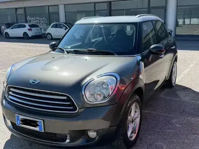 Usata Mini Countryman 111 CV (81 kW) 2011 SUV