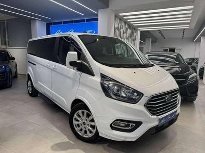 Usata Ford Tourneo Titanium 131 CV (96 kW) 2021 Bianco Monovolume