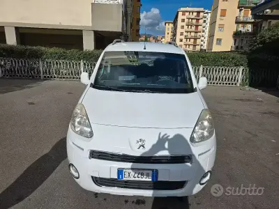 Usata Peugeot Partner 136 CV (100 kW) 2014 Bianco Monovolume