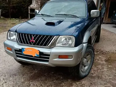 Usata Mitsubishi L200 87 CV (63 kW) 2003 Pick-up