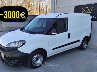 Occasion Fiat Doblò Lounge 105 ch (77 kW) 2020 Blanc Monospace