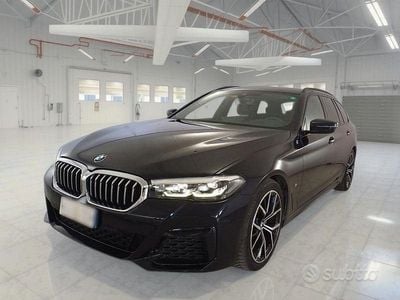 Usata BMW 520 M Sport 190 CV (139 kW) 2022 Nero Station wagon