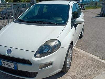 Usata Fiat Punto Evo 95 CV (69 kW) 2012 Bianco Utilitaria