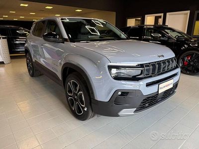 Nuova Jeep Avenger Summit 101 CV (74 kW) 2025 Grigio SUV