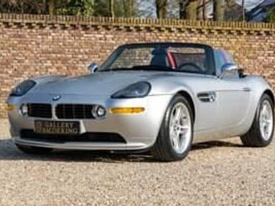 Usado BMW Z8 400 HP (294 kW) 2002 Prateado Cabrios