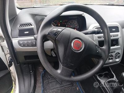 Bianco Usata 2014 Fiat Punto Evo Utilitaria | 4500 €