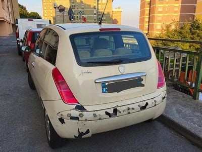 Usata Lancia Ypsilon 2005 Bianco Utilitaria