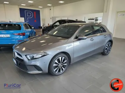 Usata Mercedes A250 160 CV (117 kW) 2022 Grigio Berlina
