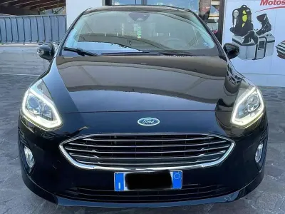 Usata Ford Fiesta Titanium 86 CV (63 kW) 2019 Nero Utilitaria
