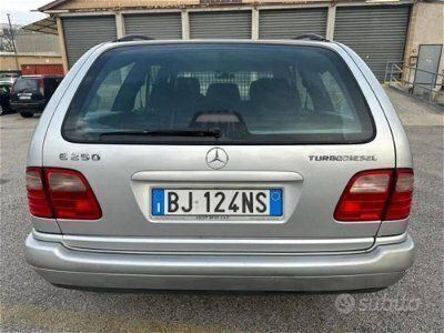 usata Mercedes 250 Classe E Station Wagondiesel cat SW Avantgarde usato