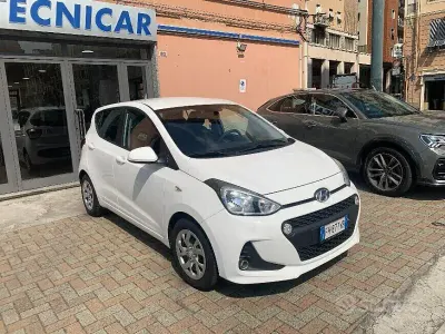 Occasion Hyundai i10 69 ch (50 kW) 2017 Blanc Citadine