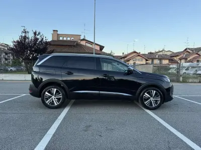 Usata Peugeot 5008