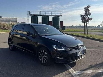 Usata VW Golf VII Trendline 86 CV (63 kW) 2015 Berlina