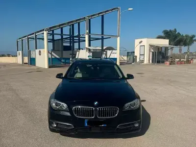 Usata BMW 520 Luxury Line 190 CV (139 kW) 2015 Station wagon